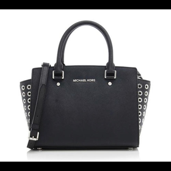 Michael Kors Handbags - Michael Kors Selma Grommet Purse